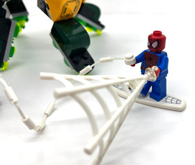 Spider-Man: Doc Ock's Tentacle Trap Lego Marvel 76059 INCOMPLETE
