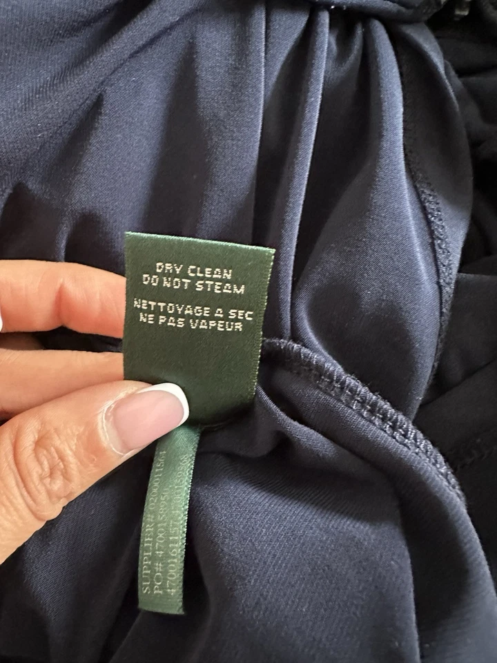 Vestido de renda Ralph Lauren azul marinho e nude tamanho 8 - Imagem 3 de 4