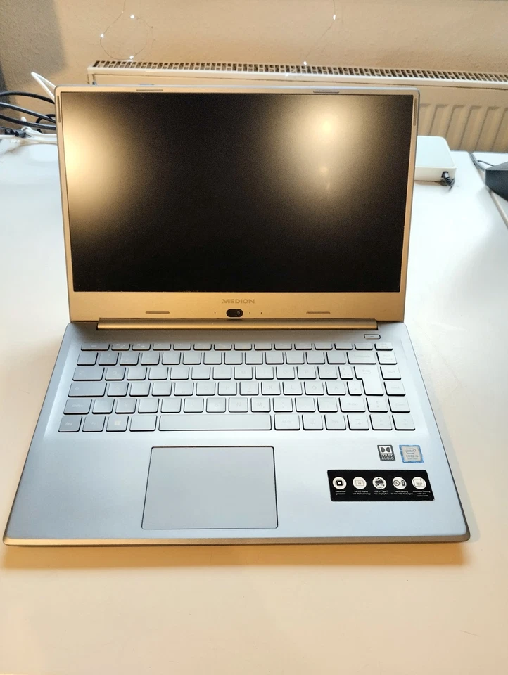 Medion S6445 – Intel I5 4(8)x1,60GHz – 8GB RAM – 1 TB SSD - Bild 2 von 4