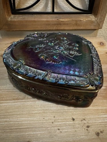 Large 9” VTG Fenton Large Wild Strawberry Amethyst Carnival Candy Dish Box Heart