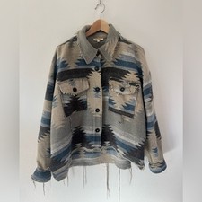 La Miel Grey Aztec Pattern Southwestern Frayed Hem Button-Up Blanket Jacket