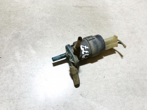 Waschwasserpumpe, Scheibenreinigung  Volkswagen Passat DE998147-32