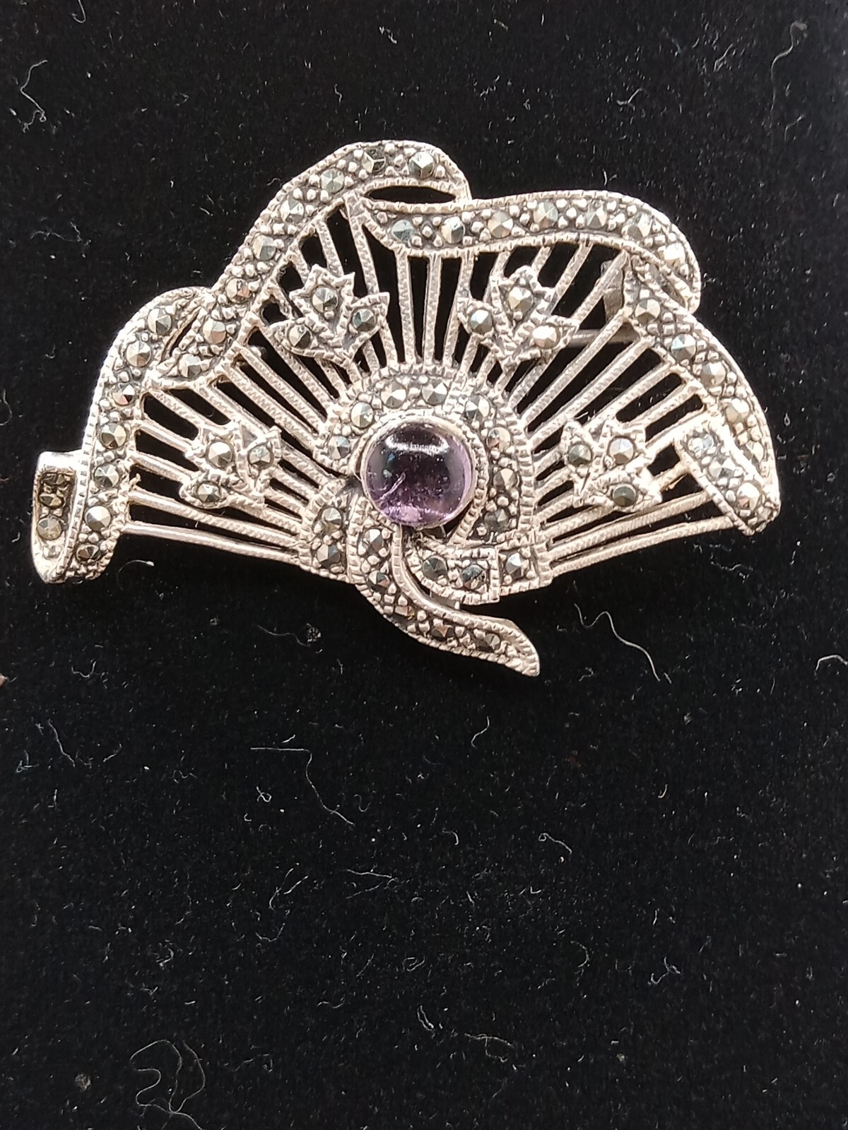 Marcasite 925 Sterling Silver Fan  pendant Brooch or can be worn on a chain