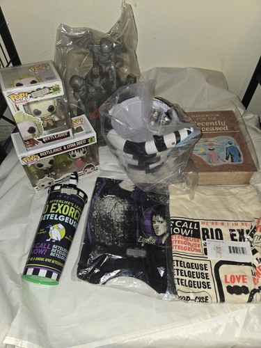 BEETLEJUICE GRABSTEIN/WURM POPCORN EIMER/BECHER/FUNKOS/SHIRTS/BUCH KÖNIGAL SET