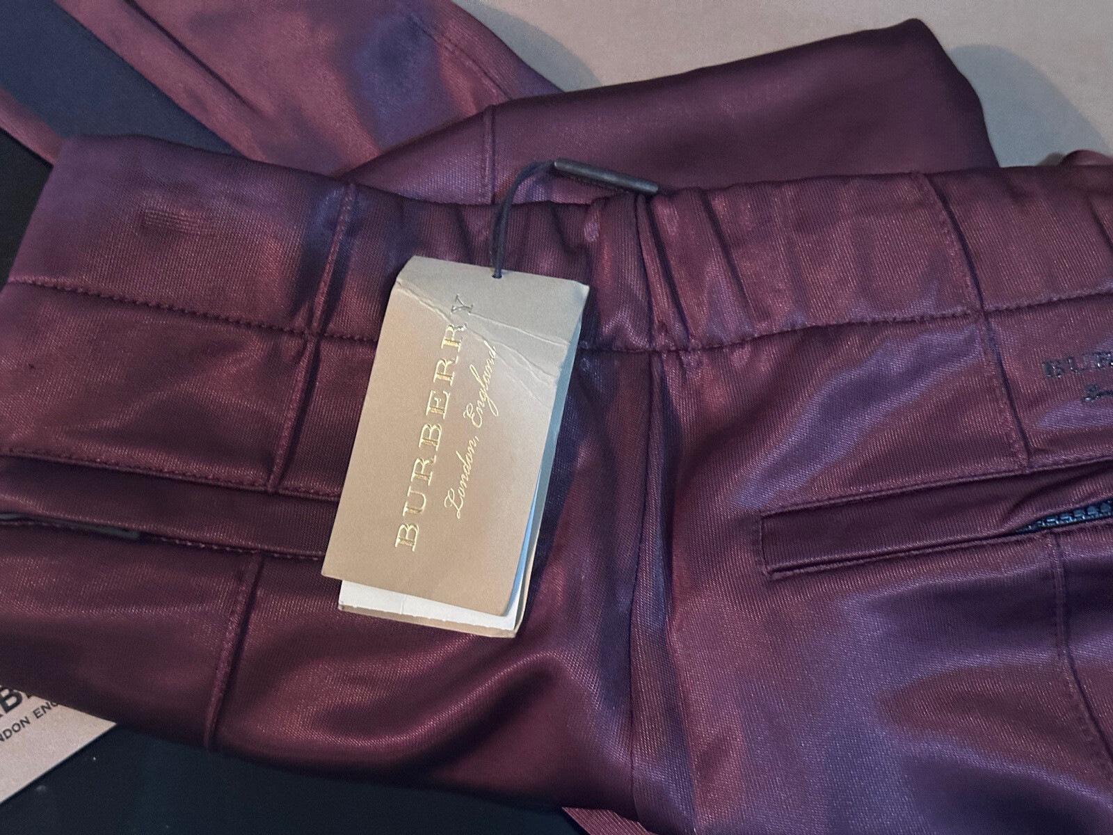 Burberry Prorsum Sports/trouser unisex BNWT+gift box/bag Size M burgundy Italy