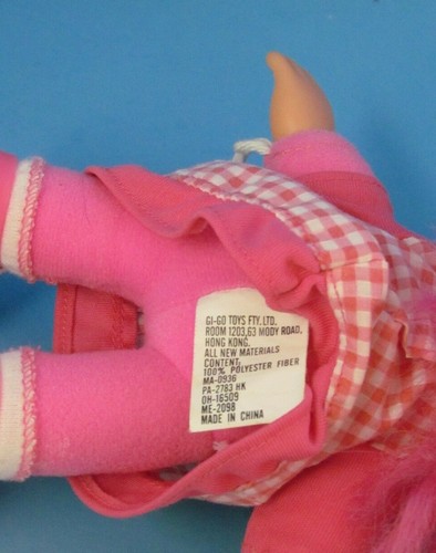 Muñeca clon Fruit Kiss niños fresa pastel corto vintage con traje 9" L@@K - Imagen 3 de 3