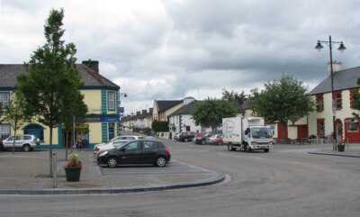 Photo 6x4 Ballinrobe street scene Baile an Roba  c2008