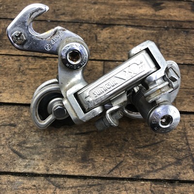 derailleur claw