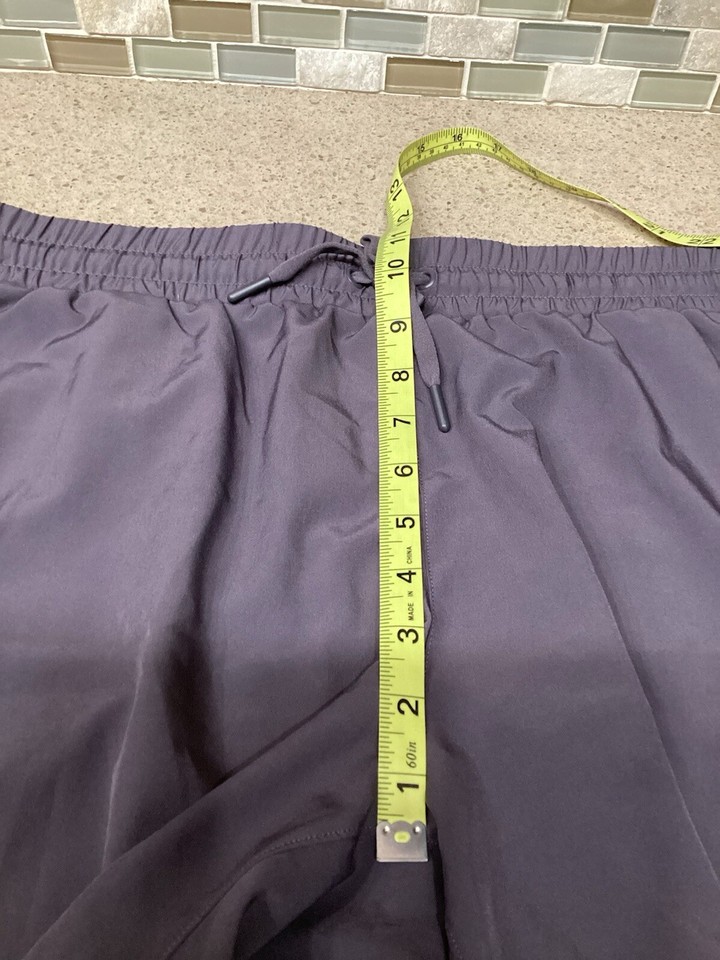 Mondetta Performance + Luxury Gray Gunmetal Athletic Shorts Size XL