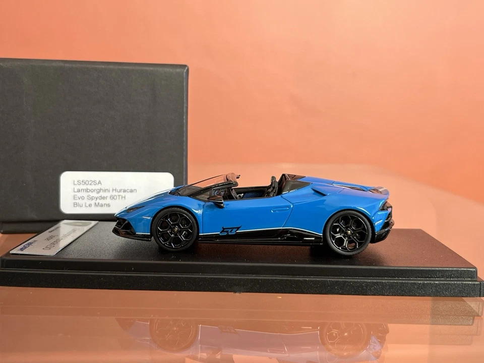 Look Smart 1:43 | Lamborghini Huracan Evo Spyder 60TH Blue Le Mans (LS502SA) - Photo 2/4