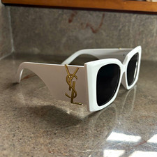 Women's Oversized Square Sunglasses White Frame Black Tinted