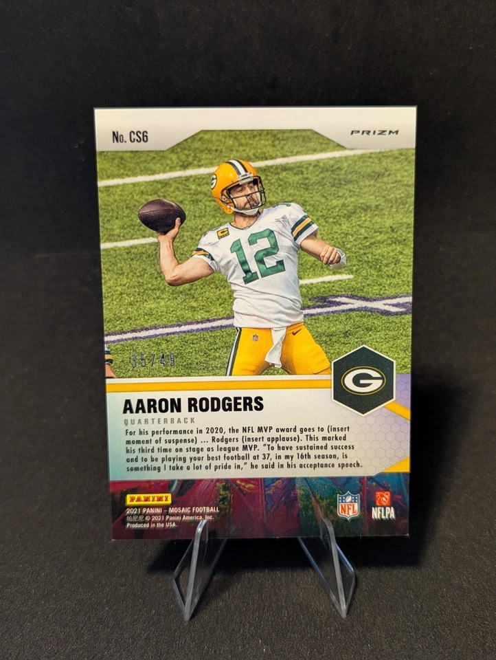 2021 Panini Mosaic - Center Stage Aaron Rodgers #CS6 Purple Prizm /49 - Image 2 of 3