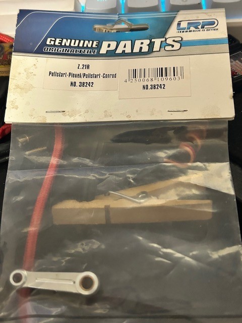(NEW) LRP 38242-Connecting Rod for LRP Z.21R ********** FREE SHIPPING **********