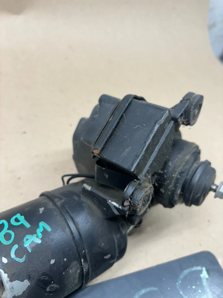 1982 1987 1989 1992 Camaro Firebird limpiaparabrisas motor transmisión proyecto núcleo 92 Foto 3 de 4