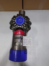 Dyson V7 Vacuum Cleaner - Used, Weak Battery, No Accessories