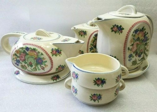 Lot JAPANESE HAND PAINTED COFFEE POT, TEAPOT, CIDAR, CREAM, SUGAR 9 Peice Set