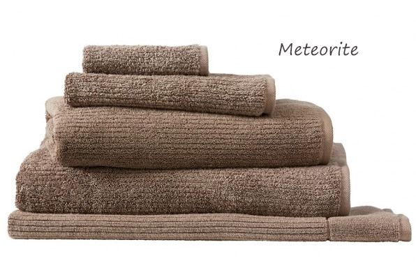 sheridan hooded towel