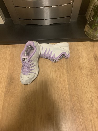 Nike Vapor Court Women’s Trainers Size UK 5.5 - Picture 2 of 5