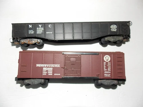 Lionel 6462  & X6454 Boxcar with American Flyer Knuckle Coupler Die Cast Trucks