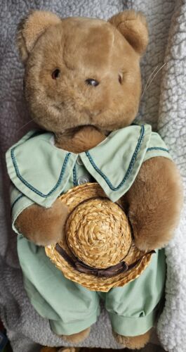 Chantilly Lane Rebecca Sage Outfit Holding Straw Hat Plush Applause Rare bear - Picture 1 of 9