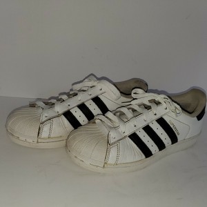 tenis adidas super sleek