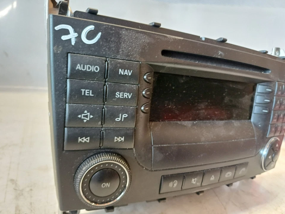7C* ORIG Mercedes Benz W203 CD-Radio Autoradio Navi A2038704889 2038704889 - Bild 2 von 4