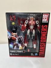 Transformers Power of the Primes POTP Voyager Class ELITA-1