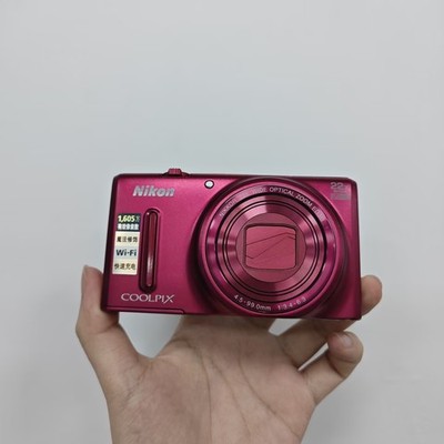 ニコンNikon COOLPIX S9600NIKKOR 22X Nikon COOLPIX S9600 16.0MP 22x Optical Zoom Digital Camera Built