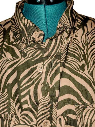 Banana Republic Mens Zebra Print Brown/ Multicolor Button Down Shirt Large New - Picture 3 of 8