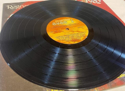 Sonora Caracas – Regresa La Sonora Caracas...1982 - Salsa Guaguanco - Picture 3 of 4