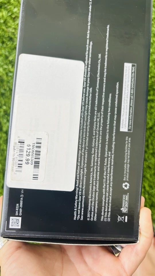 Samsung Galaxy Gear VR with Controller by Oculus SM-R324 S8 S8+ S7 Note5 S6 - Image 4 of 4