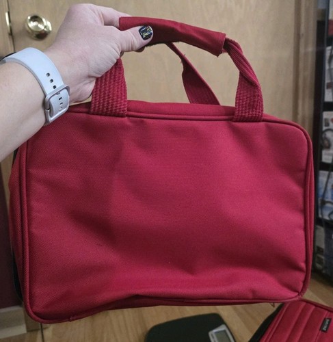 Ricardo Beverly Hills Hanging Toiletry Bag Travel Red Multi Compartment Luggage - Picture 2 of 4