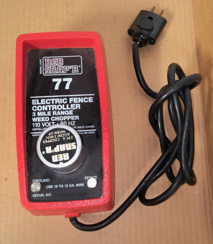 Red Snap'r Electric Fence Controller 3 Mile Range Weed Chopper