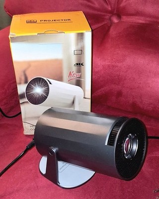 Digital Projector w/Remote, Stand