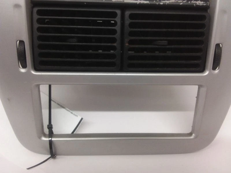  Radio tablero Mercury Mountaineer 2002 02 bisel OEM Foto 3 de 4