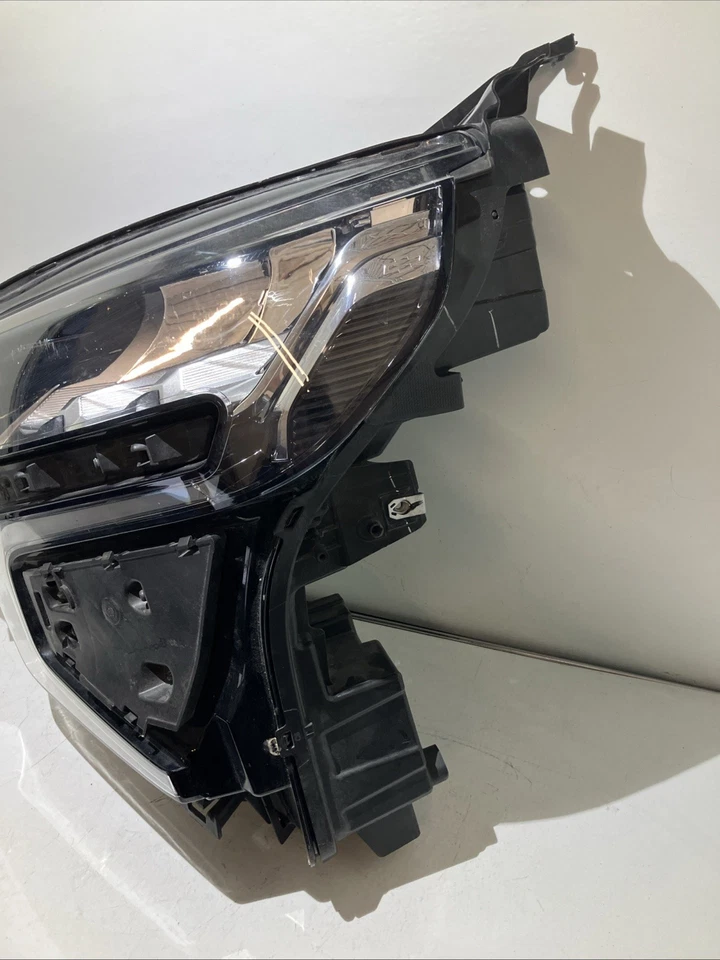 2021 - 2024 雪佛兰 Tahoe Suburban 发球杆左 LH 全 LED 车头灯原始设备制造商 0355 — 第 2/4 张图片