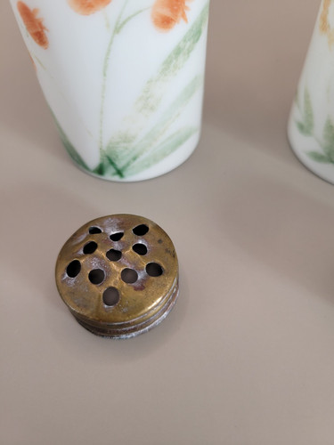 Vintage Mt. Washington Hand Painted Milk Glass Salt And Pepper Shakers - Picture 6 of 8