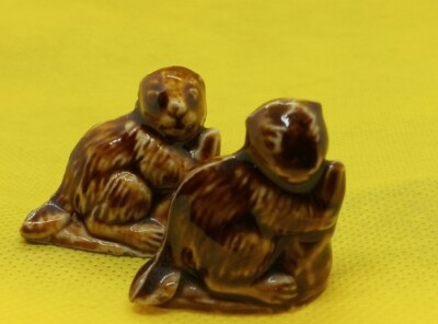 Wade Figureins Two Beaver's One with manufacturer ERROR! Collector Item.