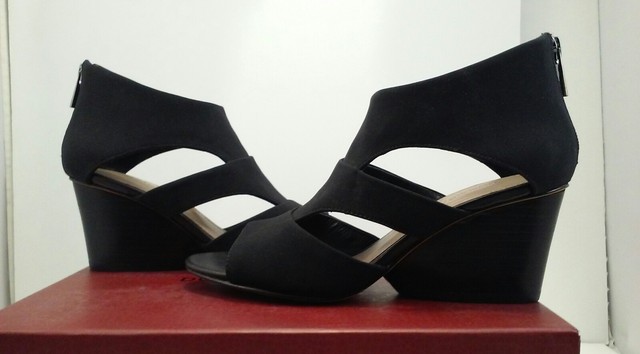 donald j pliner wedge sandals