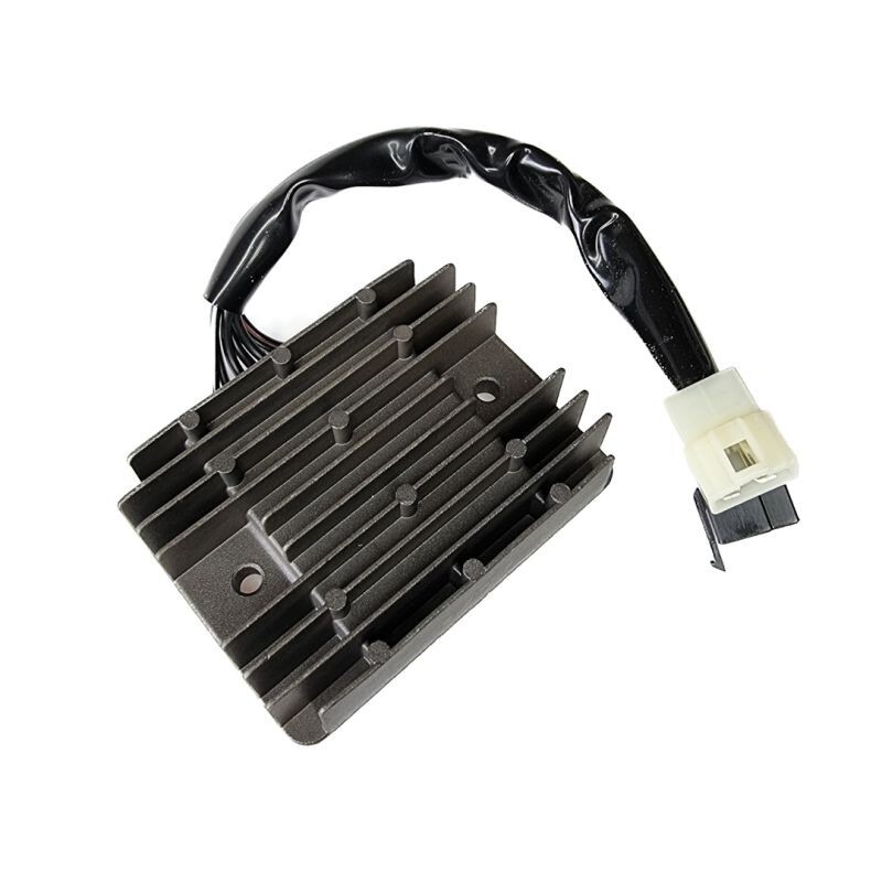 Régulateur de tension Suzuki DL 1000 V-Strom pour voyager sereinement 32800-06G01