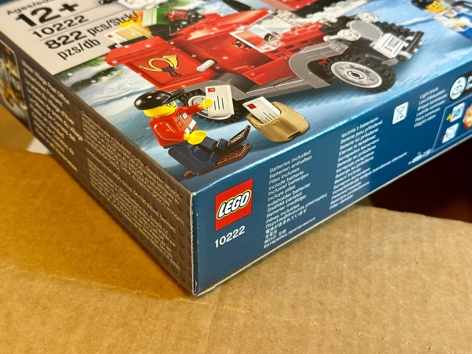 Lego 10222 Winter Village Post Office Near Mint 2012 Retired, Complete, Unopened - Image 3 of 4