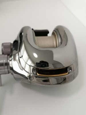 SHIMANO Scorpion ANTARES 右用ハンドル Shimano Scorpion Antares 5 Right Hand Baitcasting Reel Smooth