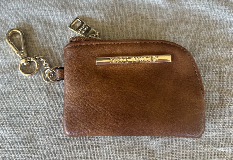 Steve Madden Brown Card Holder Keychain Wallet Coin Purse