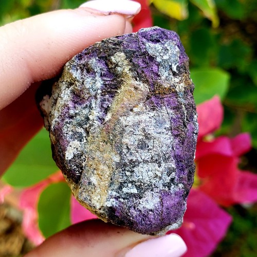 Piedra preciosa natural cristal crudo áspero Purpurita de Namibia, Sudáfrica - pc#3