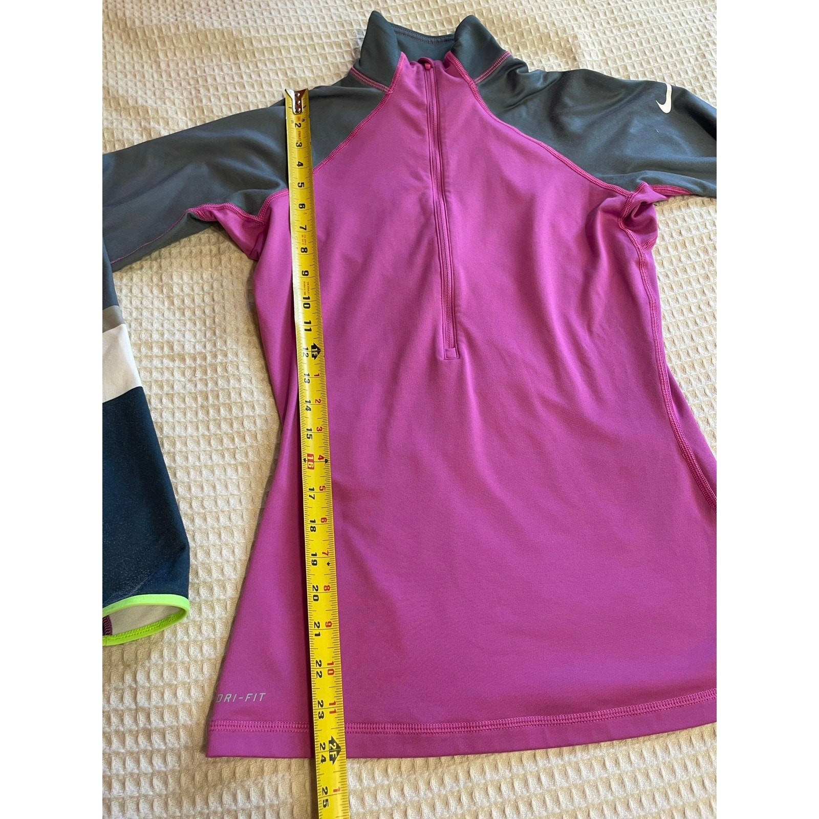 SACAI X NIKE Giacca Nike Pro mezza zip pull on viola e grigia performance activewear piccola