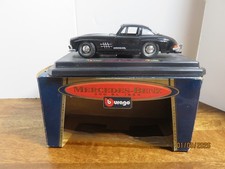 Burago Mercedes Benz 300SL 1954 1/24 Scale Gull Wing Diecast With Stand Box