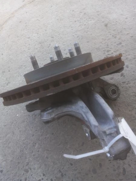 Passenger Front Spindle/Knuckle VIN J 11th Digit 07-17 GMC ACADIA 25796983 - Image 4 of 4