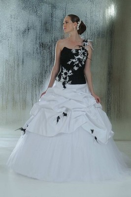 Gorgeous black white wedding dress wedding dress 32-60 plus size one shoulder