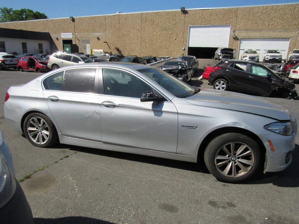 SILENCIADOR 12 13 14 15 16 BMW 528I SOLO PICKUP Foto 2 de 4