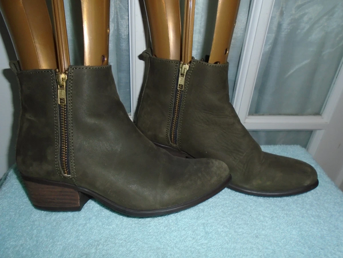 Steve madden green boots 2025